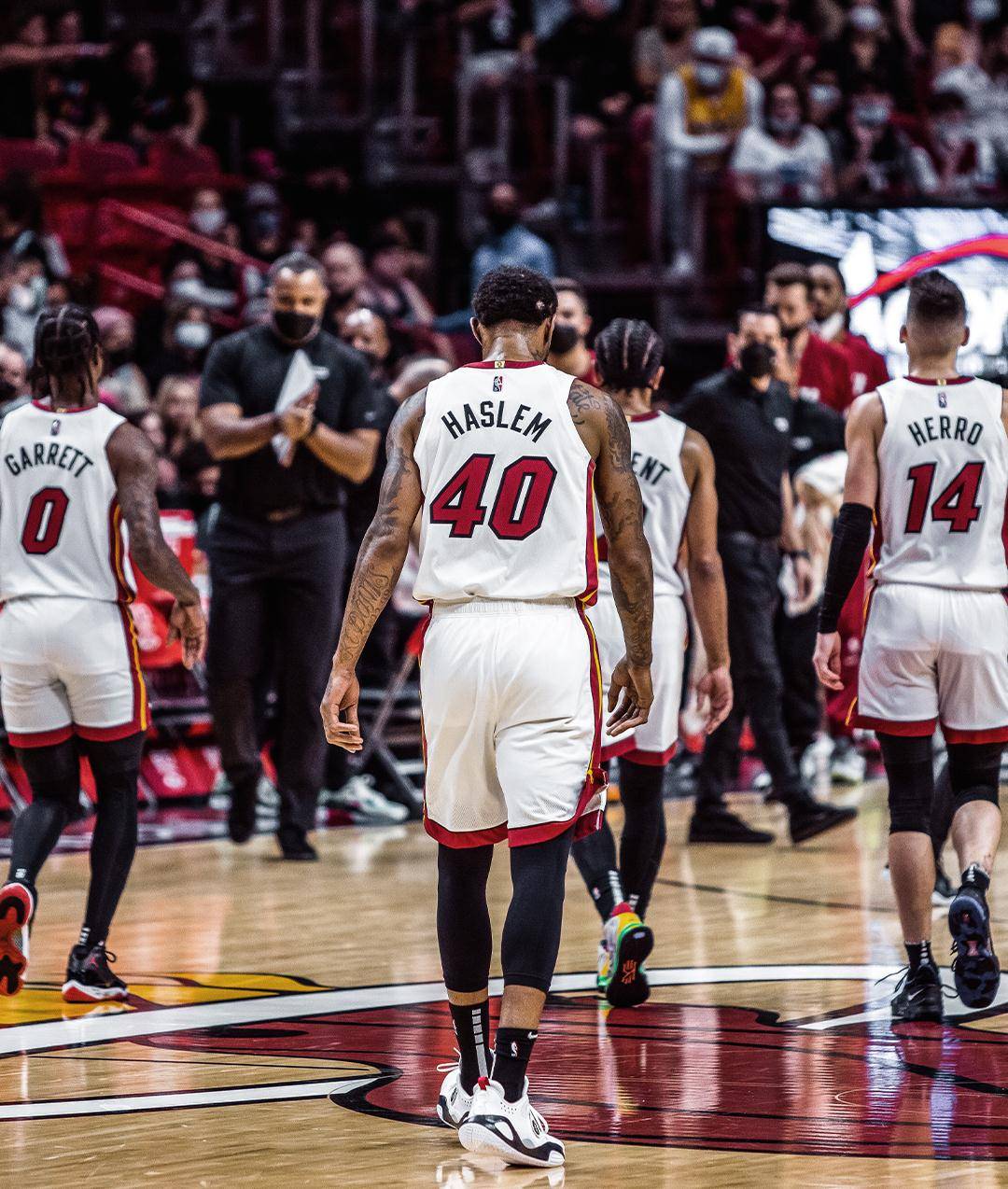 热火反弹成功挫败魔术,激烈争斗收获终极胜利 热火反弹成功挫败魔术,激烈争斗收获终极胜利